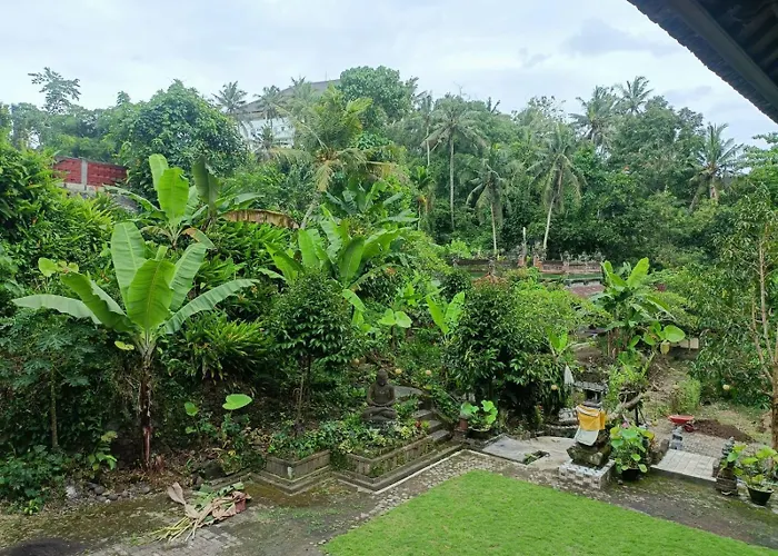 Lodge By The River Samplangan Payangan